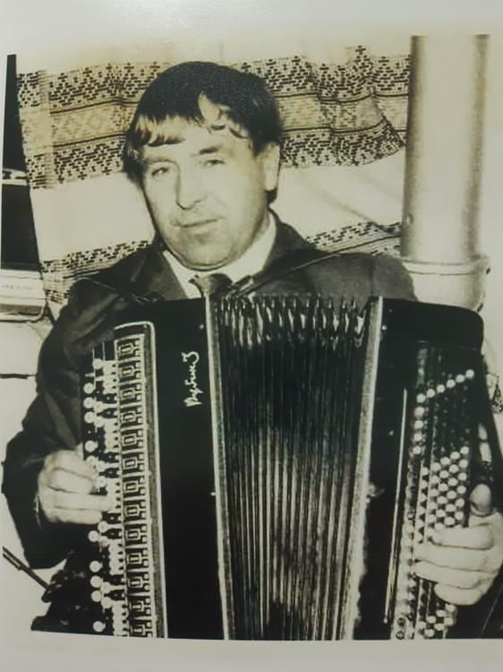 Ашов Евгений Михайлович